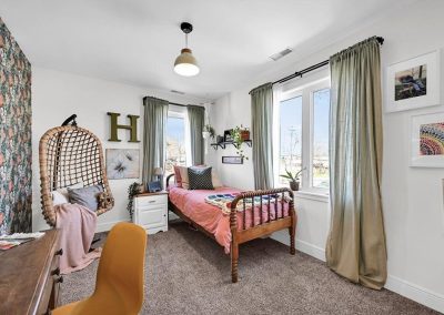 159 Rosedale